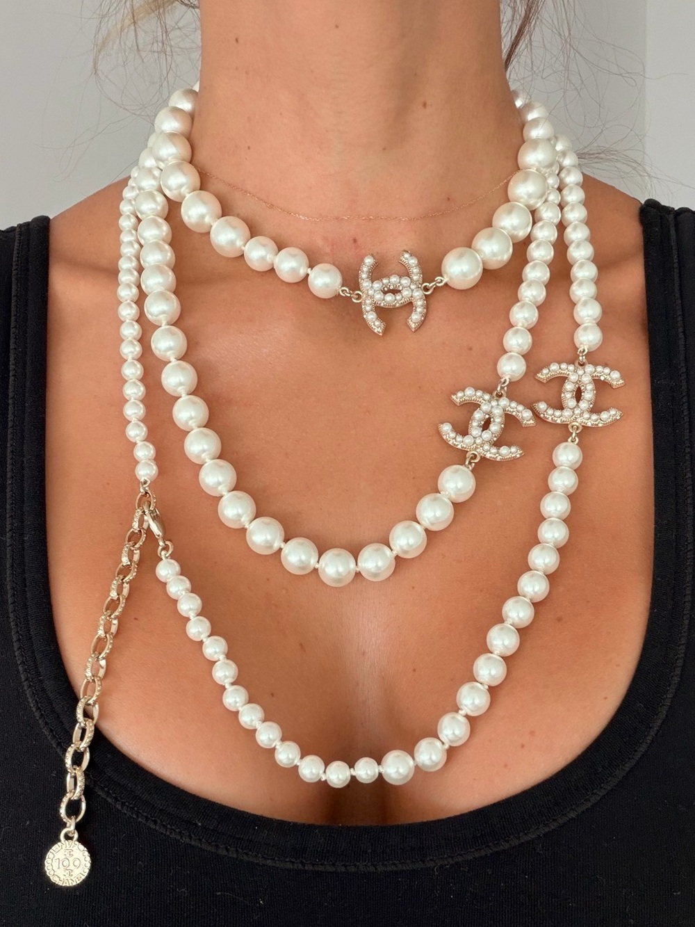 🤍CHANEL Pearl Multi-Strand Necklace with Interlocking CC Emblems 🤍
